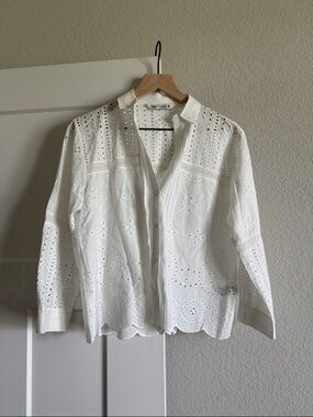 NWOT Zara White Eyelet Embroidered Button-Up Blouse
